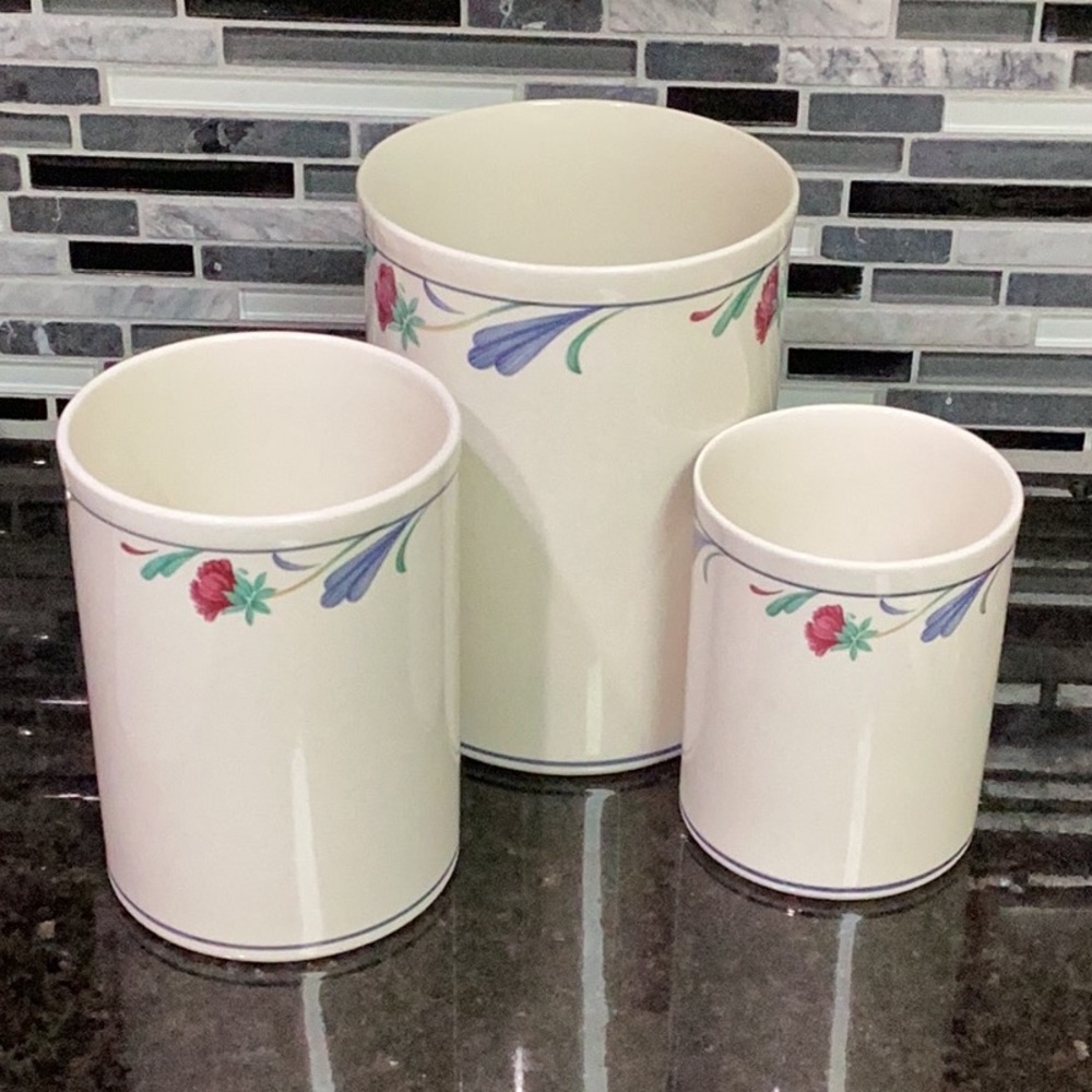Lenox China Poppies on Blue canister set of 3 No Lid